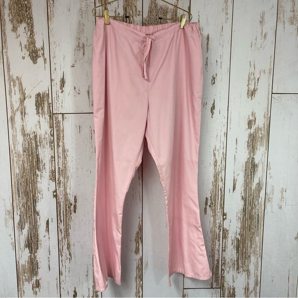 Cherokee, Pale Pink Drawstring/Elastic Waist. Size Large In excellent condition!